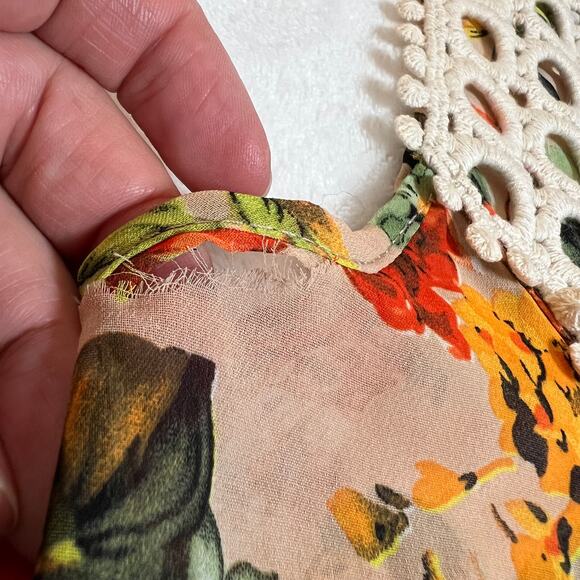 Women's Sleeveless Floral Flowy Blouse Size XS Festival Boho Cottagecore Casual - Picture 7 of 7